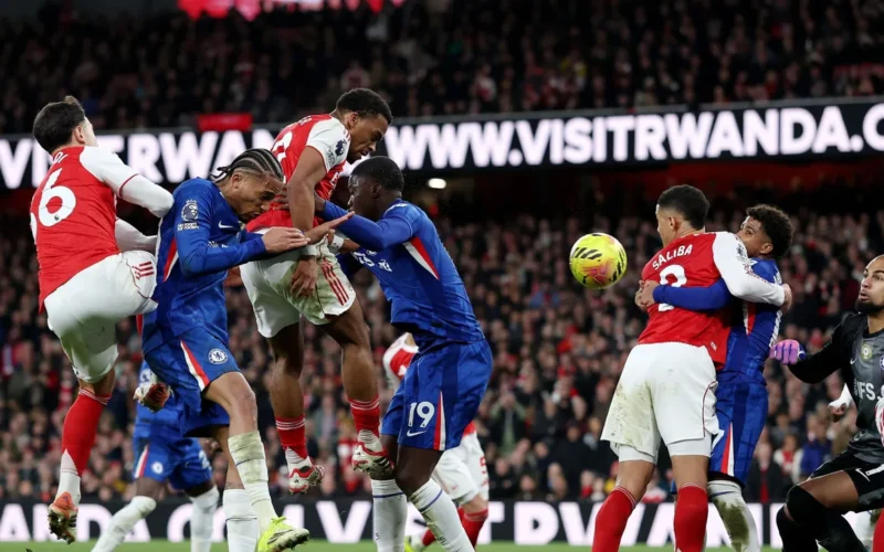 جون أوبي ميكيل يتهم أرسنال بمحاولة الغش للفوز بلقب الدوري الإنجليزي الممتاز